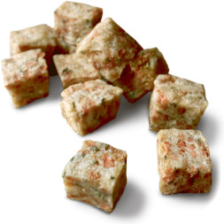 Лакомство GimDog мясные кубики суперфуд для собак из курицы с морковью и шпинатом - 40 г