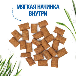 Monge Gift Hairball лакомство для кошек Хрустящие подушечки с лососем и кошачьей мятой, для вывода шерсти - 60 г