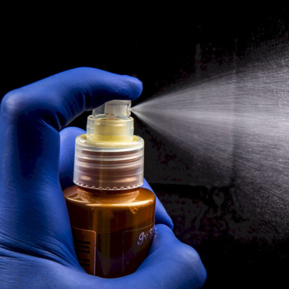 Iv San Bernard Green Caviar Luminance средство для блеска и яркости окраса Зеленая Икра - 100 мл